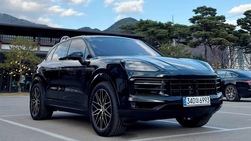 Porsche CAYENNE