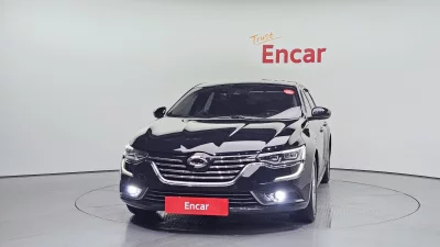 Renault SM6