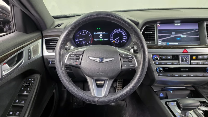 Genesis G80