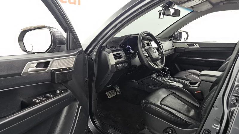 SsangYong Rexton Sports