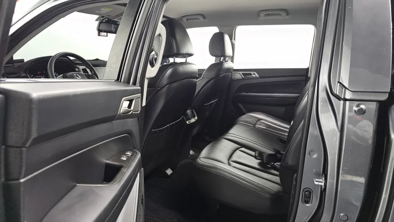 SsangYong Rexton Sports