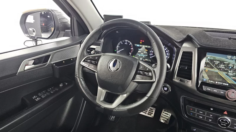 SsangYong Rexton Sports