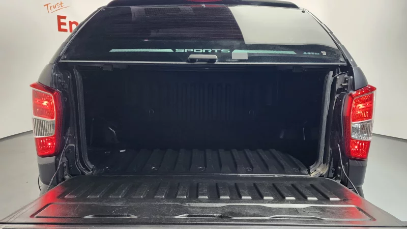 SsangYong Rexton Sports