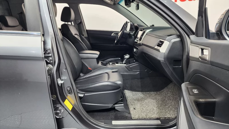 SsangYong Rexton Sports