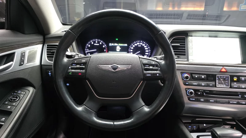 Genesis G80