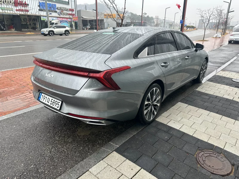Kia K8