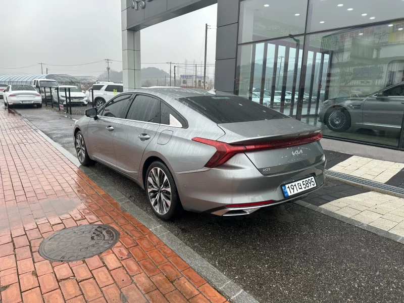 Kia K8
