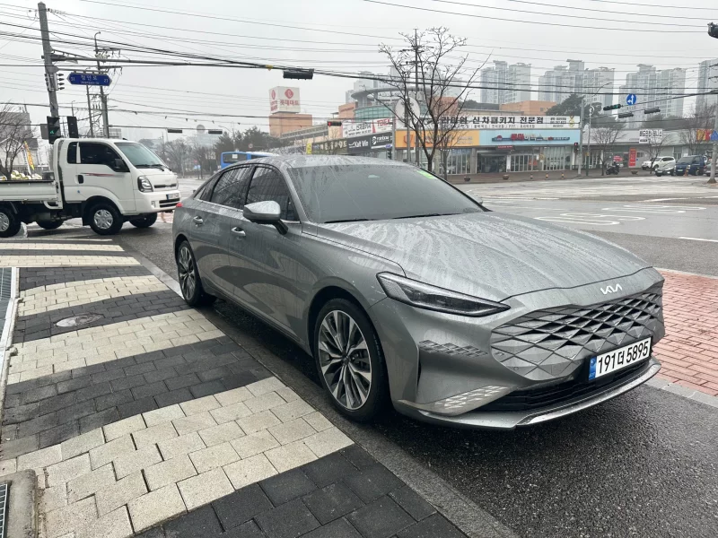 Kia K8