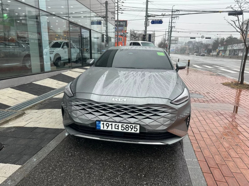 Kia K8