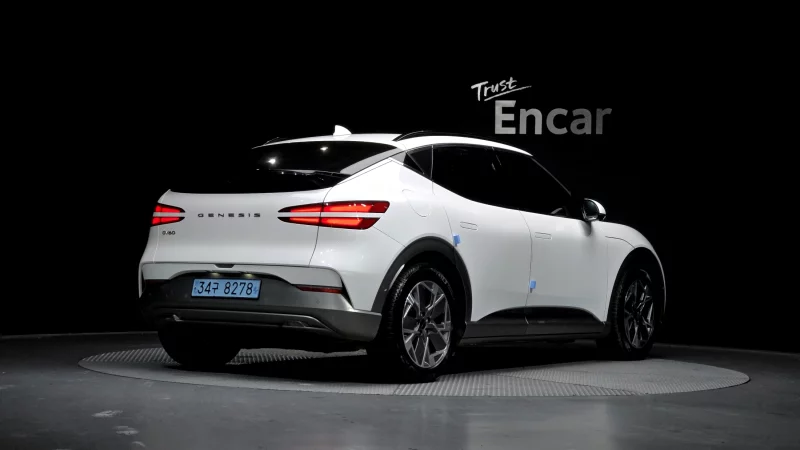 Genesis GV60