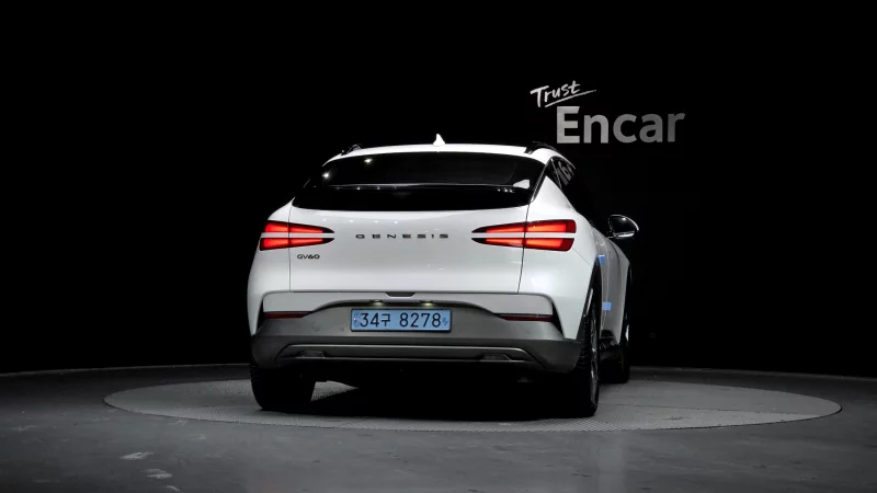Genesis GV60