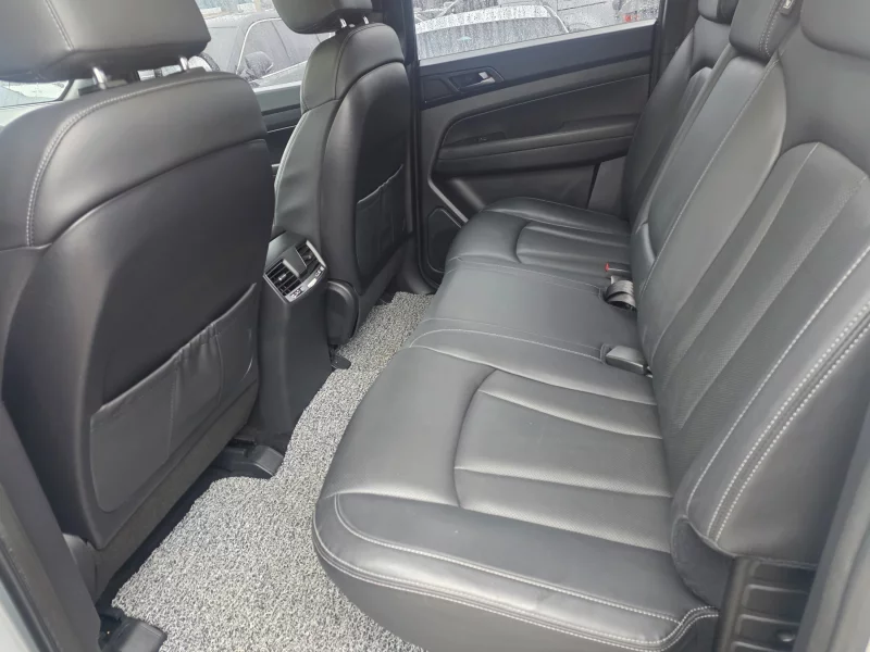 SsangYong Rexton Sports