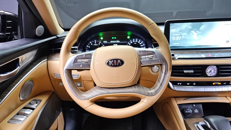 Kia K9
