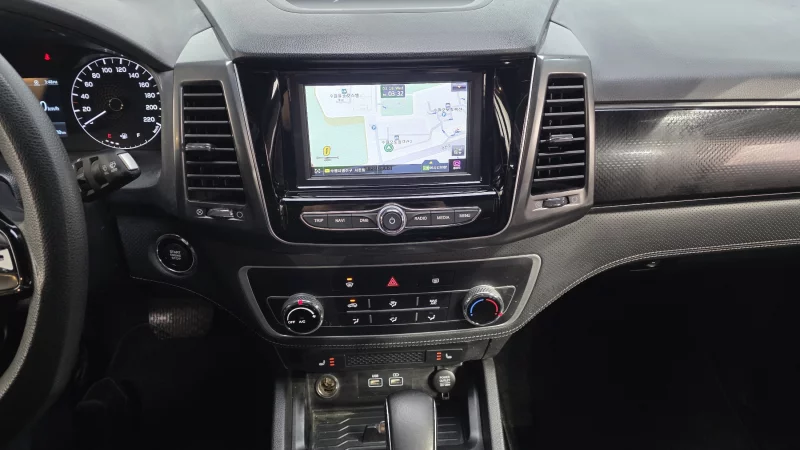 SsangYong Rexton Sports