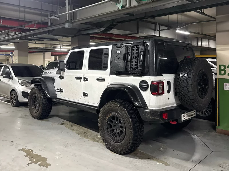 Jeep WRANGLER