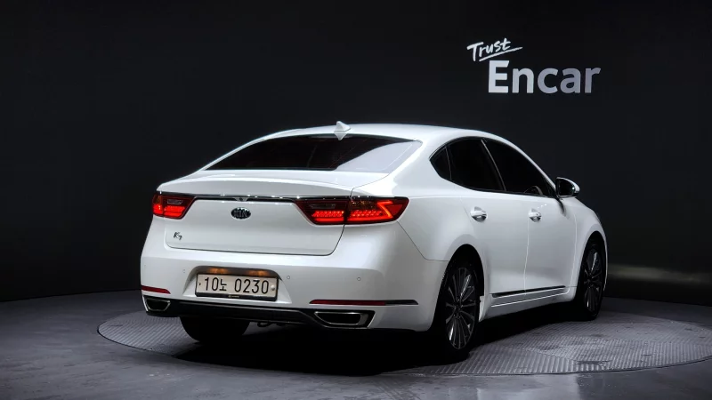 Kia K7