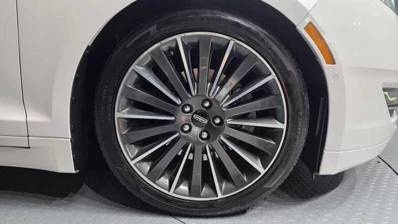 Lincoln Mkz