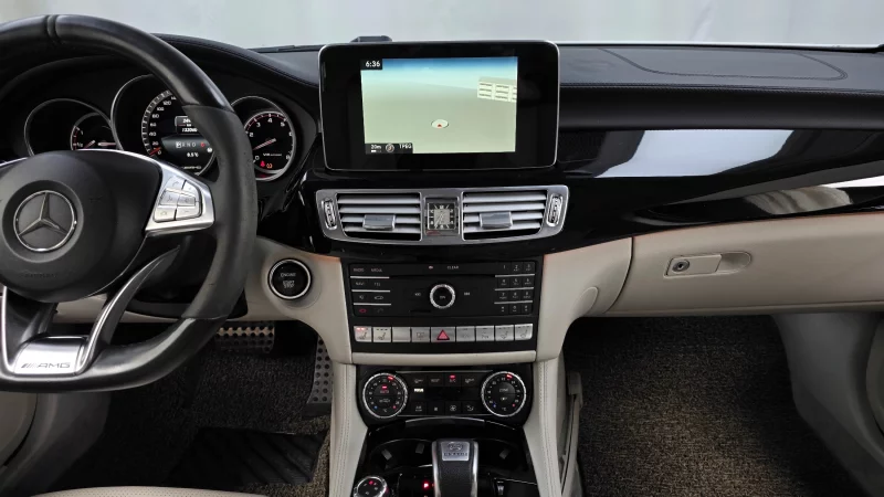 Mercedes-Benz CLS-Class