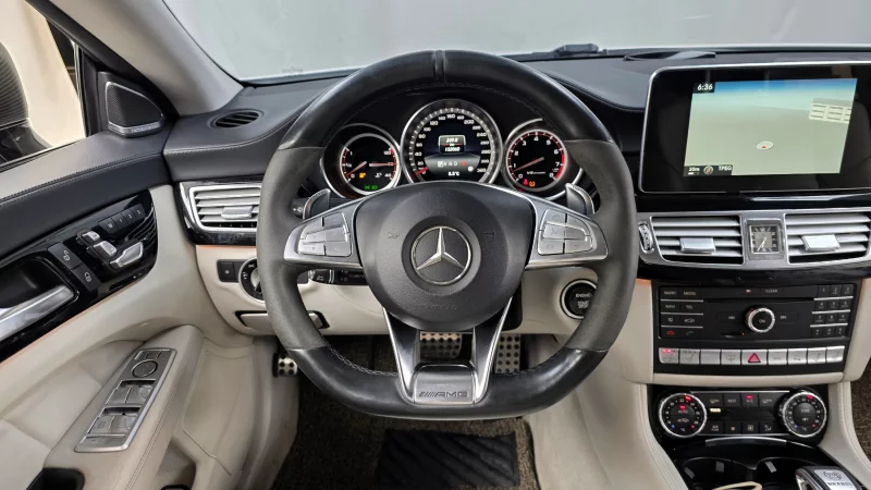 Mercedes-Benz CLS-Class