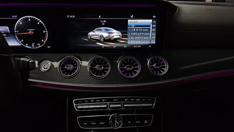 Mercedes-Benz CLS-Class