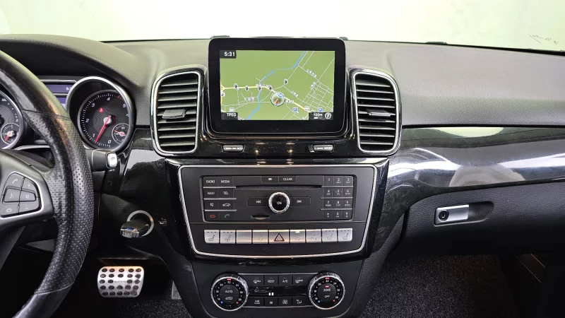 Mercedes-Benz GLE-Class