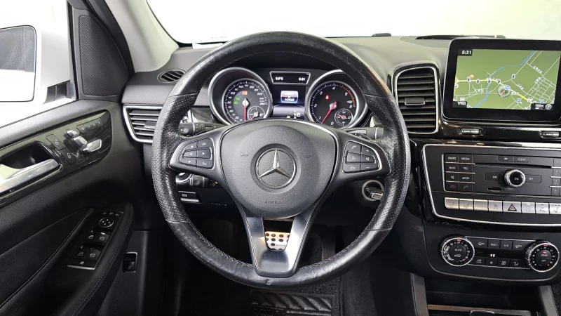 Mercedes-Benz GLE-Class