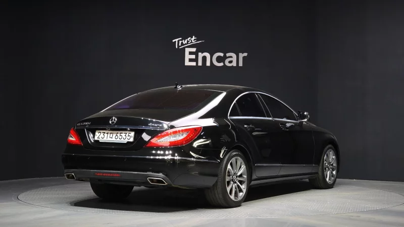 Mercedes-Benz CLS-Class