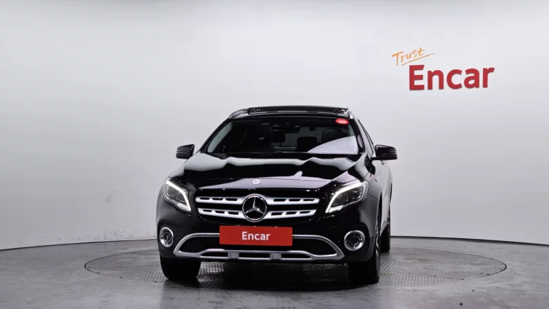 Mercedes-Benz GLA-Class