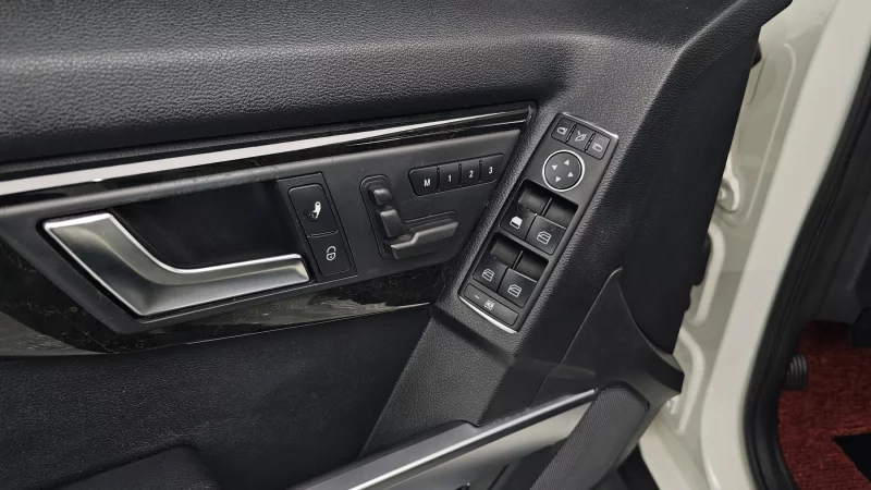 Mercedes-Benz GLK-Class