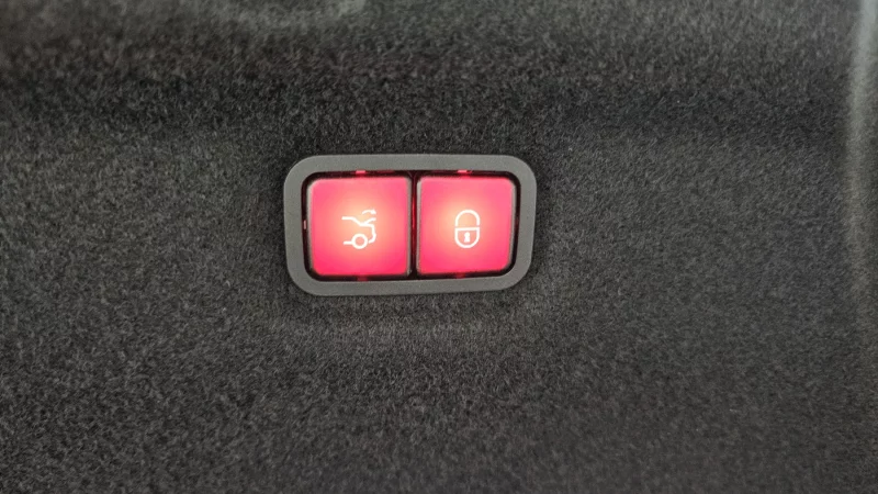 Mercedes-Benz SL-Class