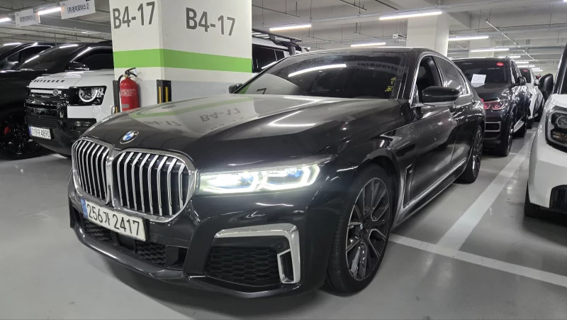 BMW 7-Series