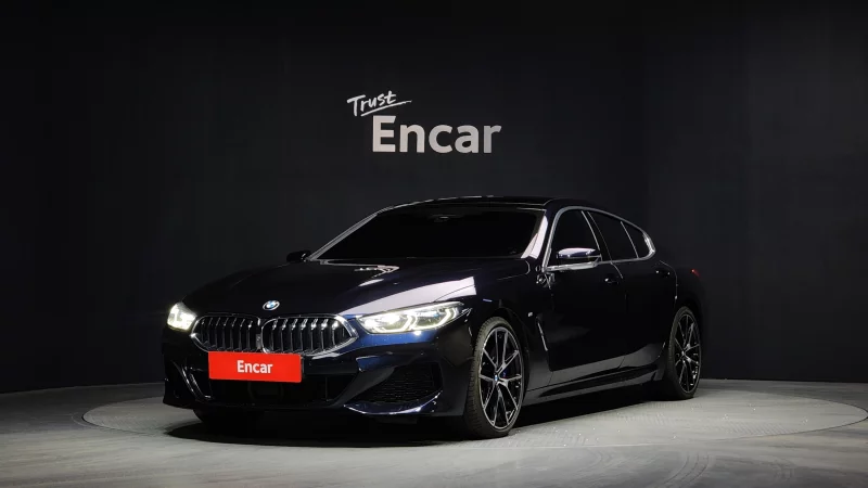 BMW 8-Series