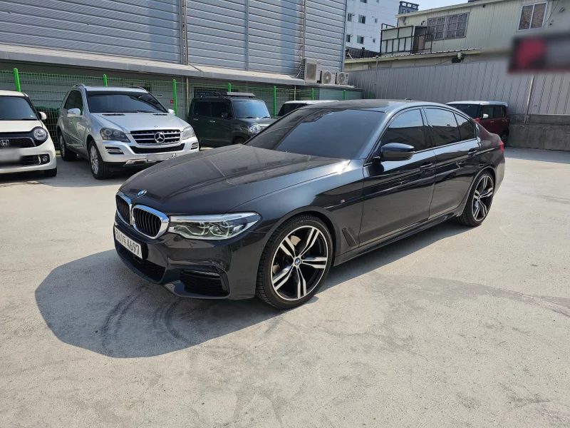 BMW 5-Series