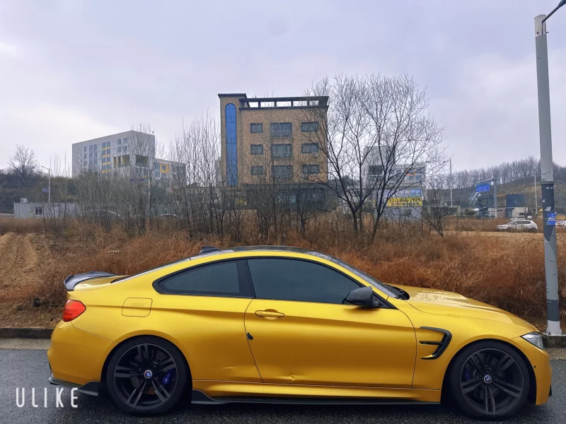 BMW M4