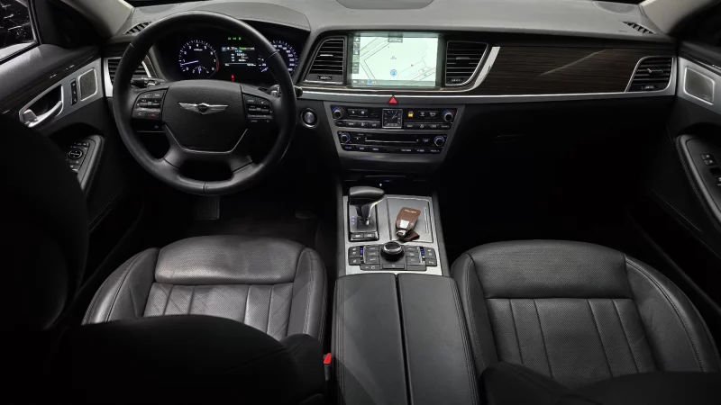 Genesis G80