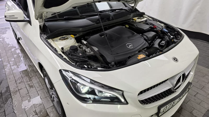 Mercedes-Benz CLA-Class