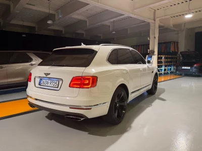 Bentley Bentayga