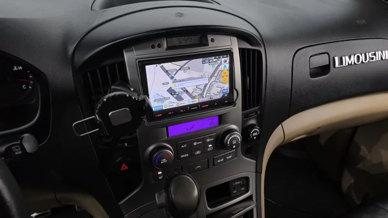 Hyundai Grand Starex