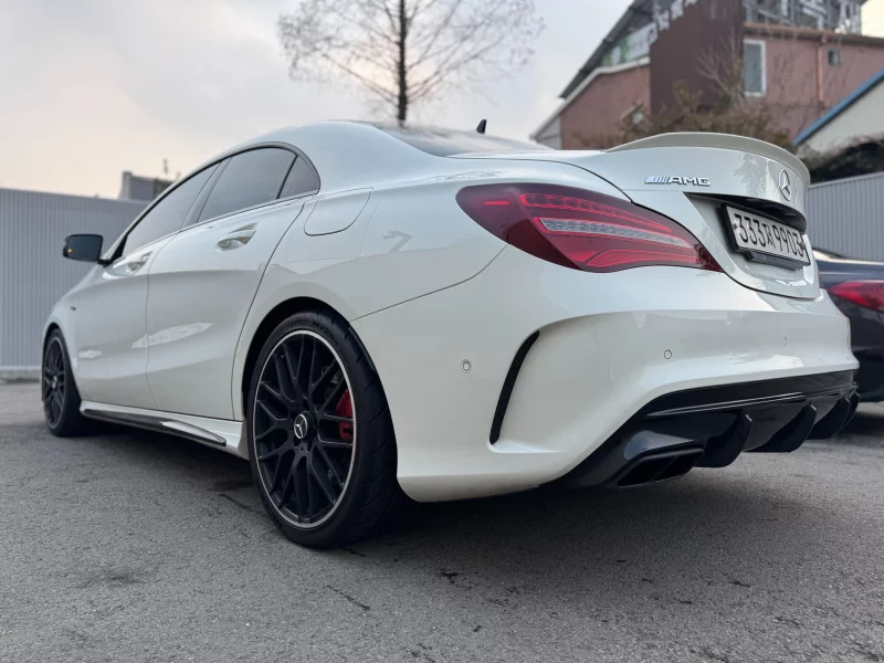 Mercedes-Benz CLA-Class