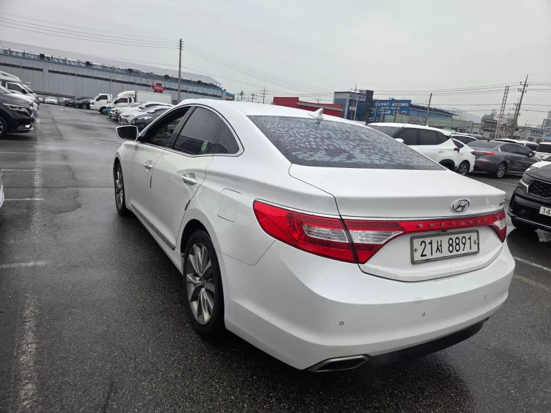 Hyundai Grandeur