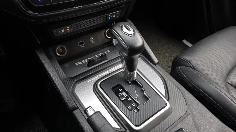 SsangYong Rexton Sports