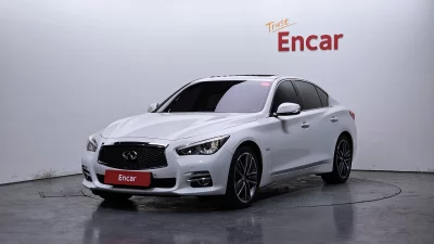 Infiniti Q50