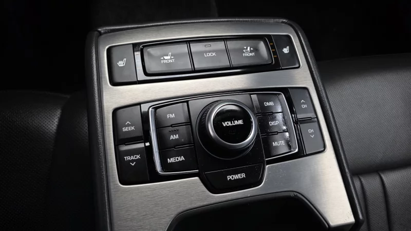 Hyundai Genesis