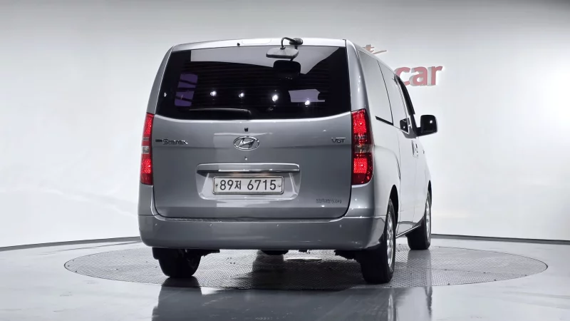 Hyundai Grand Starex