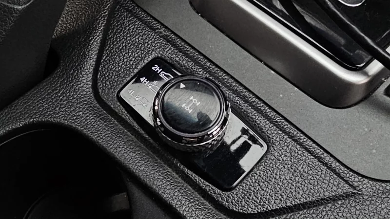 SsangYong Rexton Sports