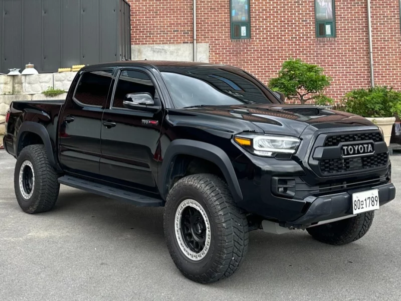 Toyota Tacoma