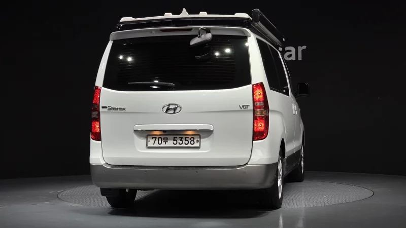 Hyundai Grand Starex