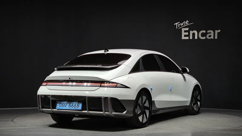 Hyundai Ioniq 6
