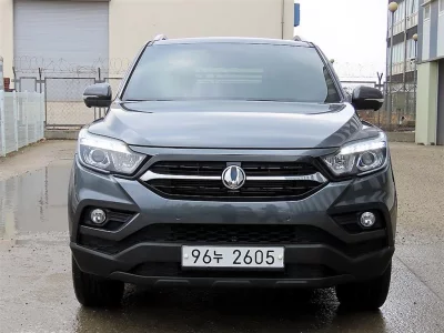 SsangYong Rexton Sports