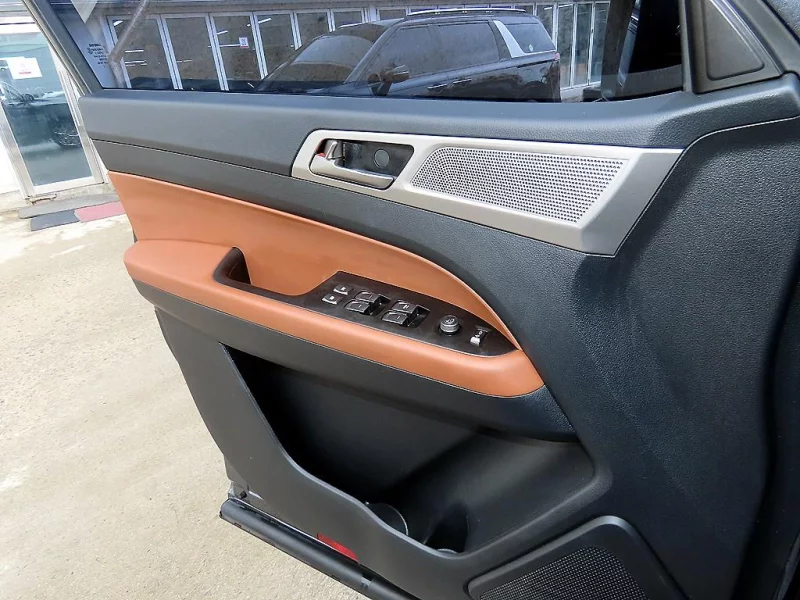 SsangYong Rexton Sports